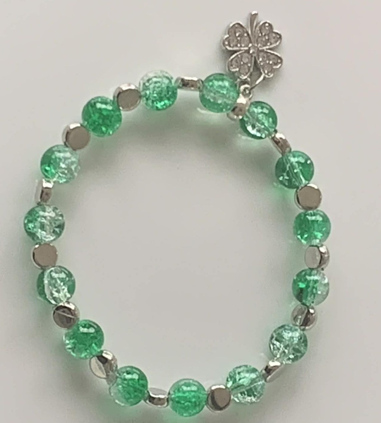 Green Crackle Glass & Silver Stretch Bracelet with Four-Leaf Clover Charm