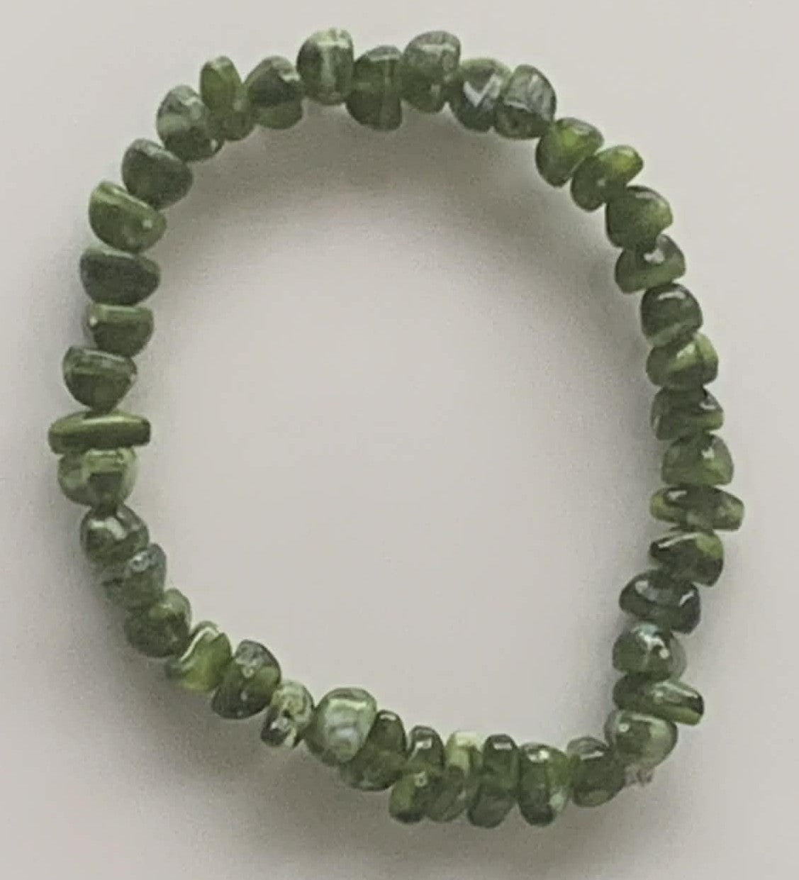 Green Jade Chip Stone Stretch Bracelet