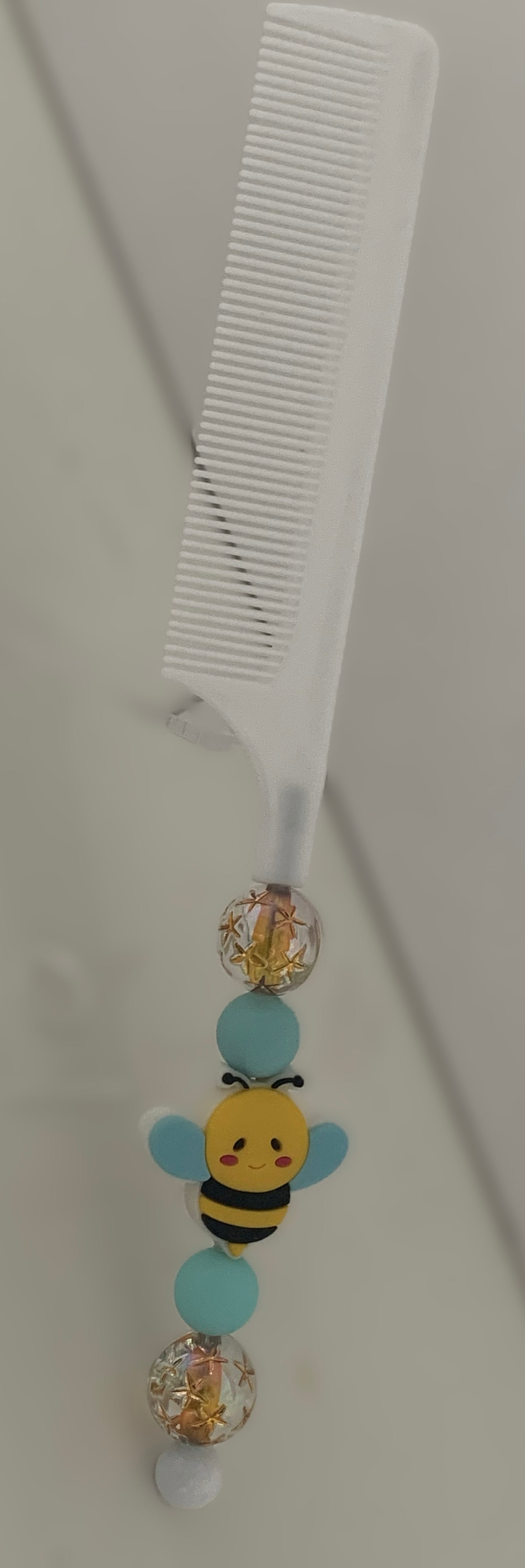 White Bumblebee Charm Beaded Rat Tail Comb