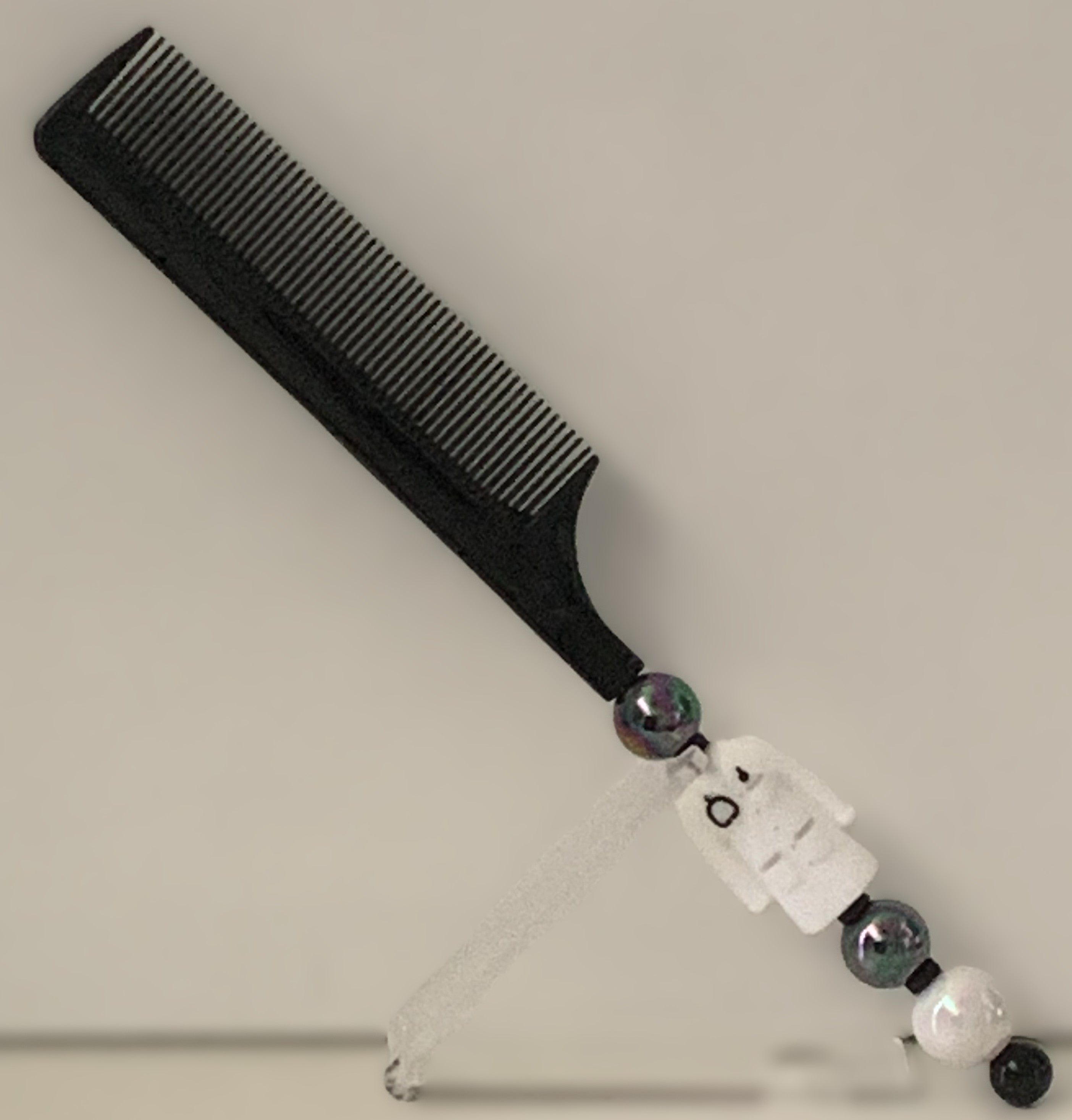 Black Doctor Coat Charm Beaded Fine Tooth Comb