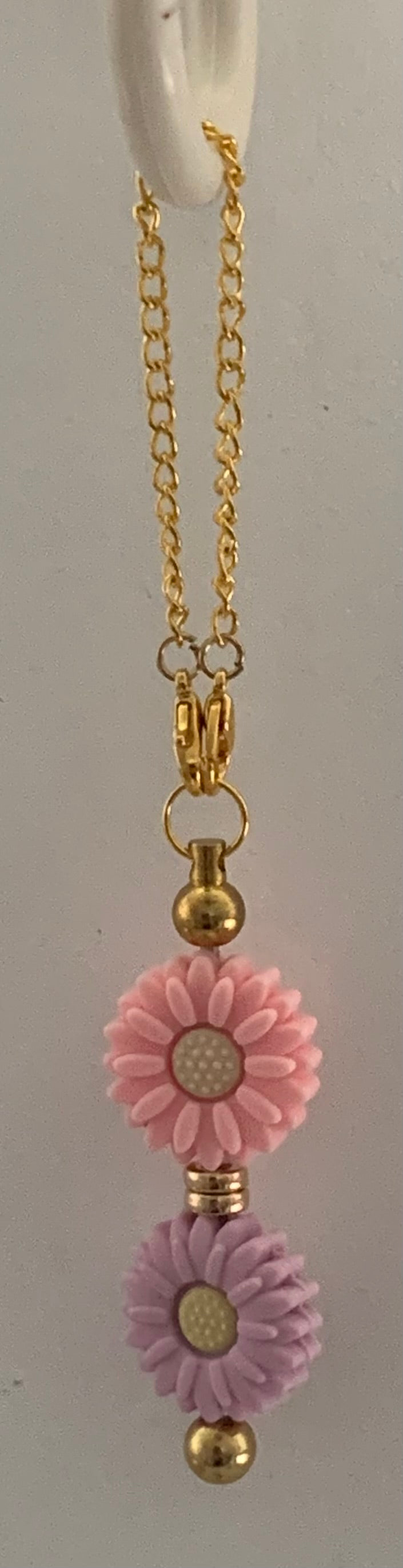 Cup Charm – Pink & Lilac Daisy Flowers on Gold Chain