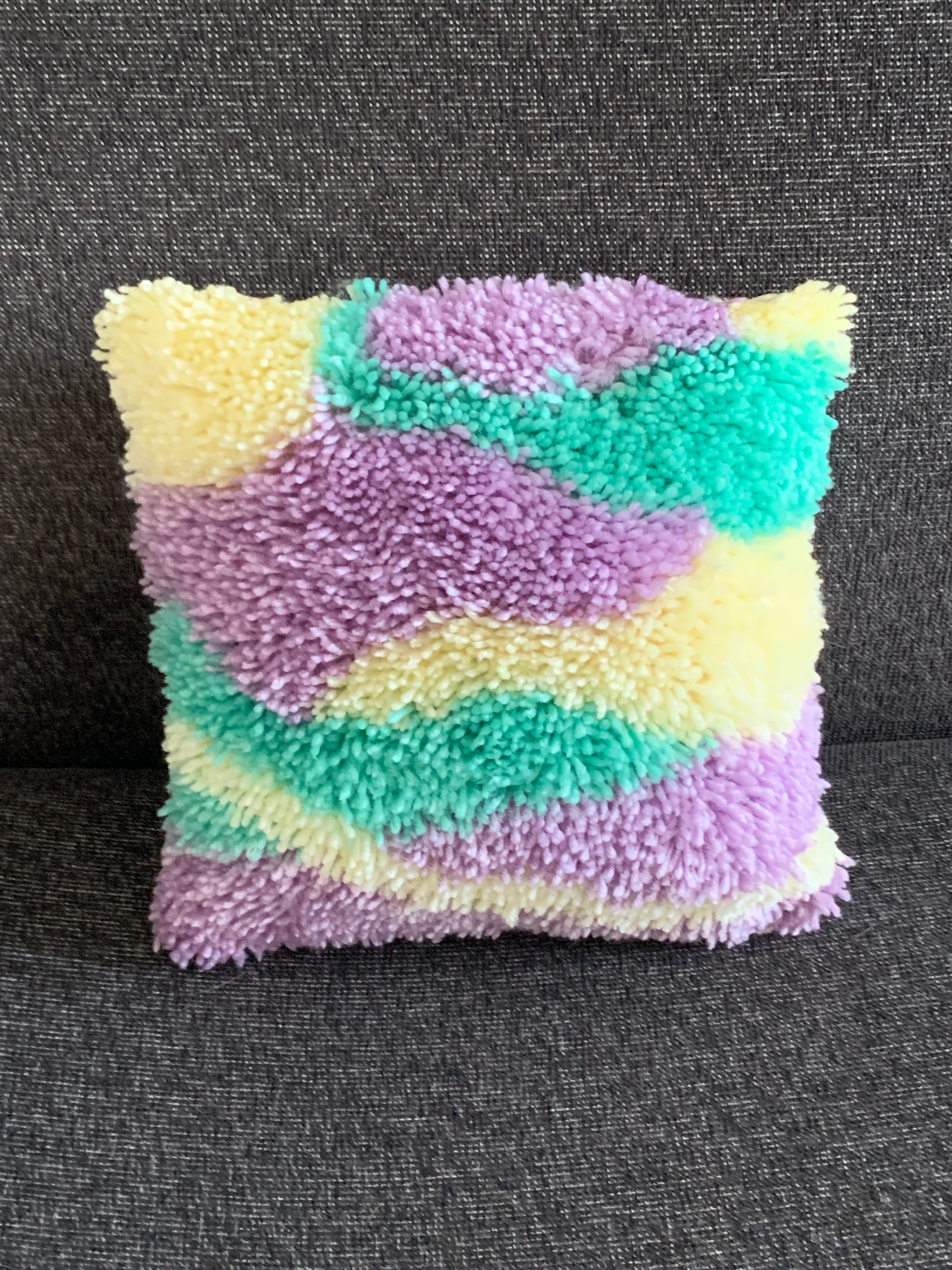 Latch Hook Cushion Cover – Pastel Chevron Dream