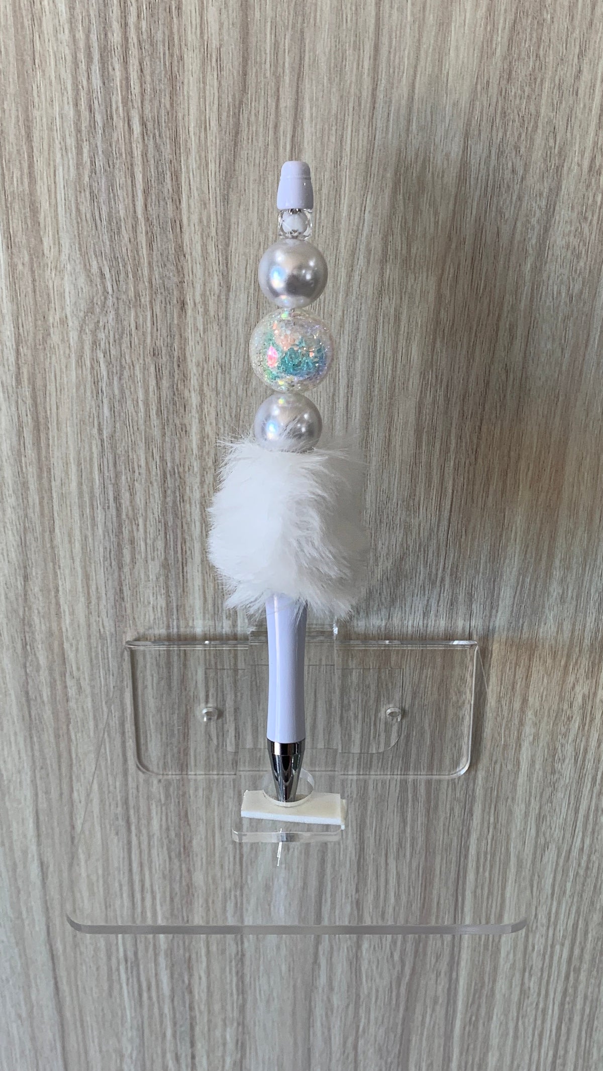 Fluffy Pen - White Iridescent Faceted Crystal Beads with White Topper