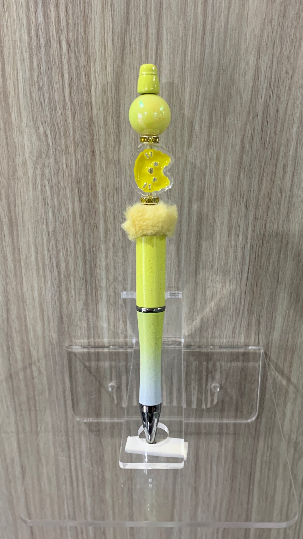 Handmade Kawaii Cat Face & Pom Pom Beaded Pen - Lime Yellow Gradient