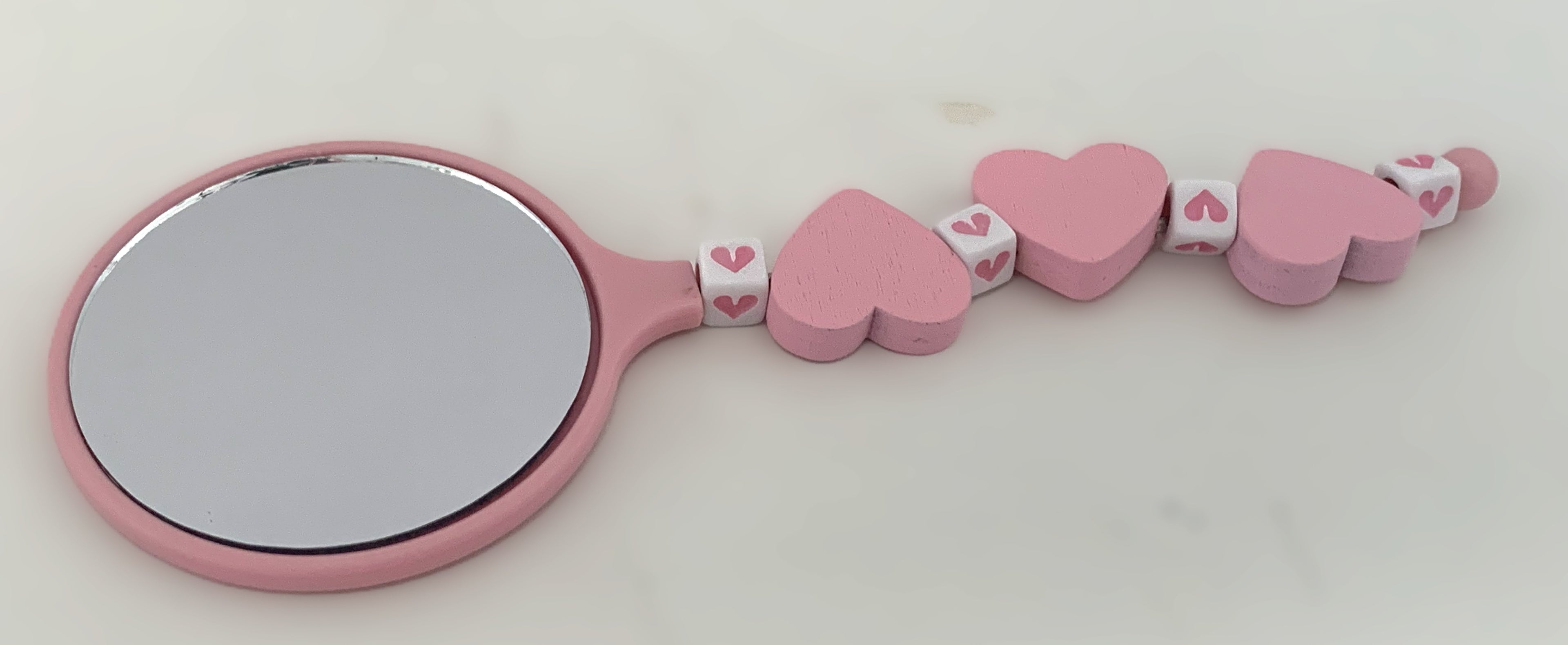 Beaded Hand Mirror – Pink Hearts