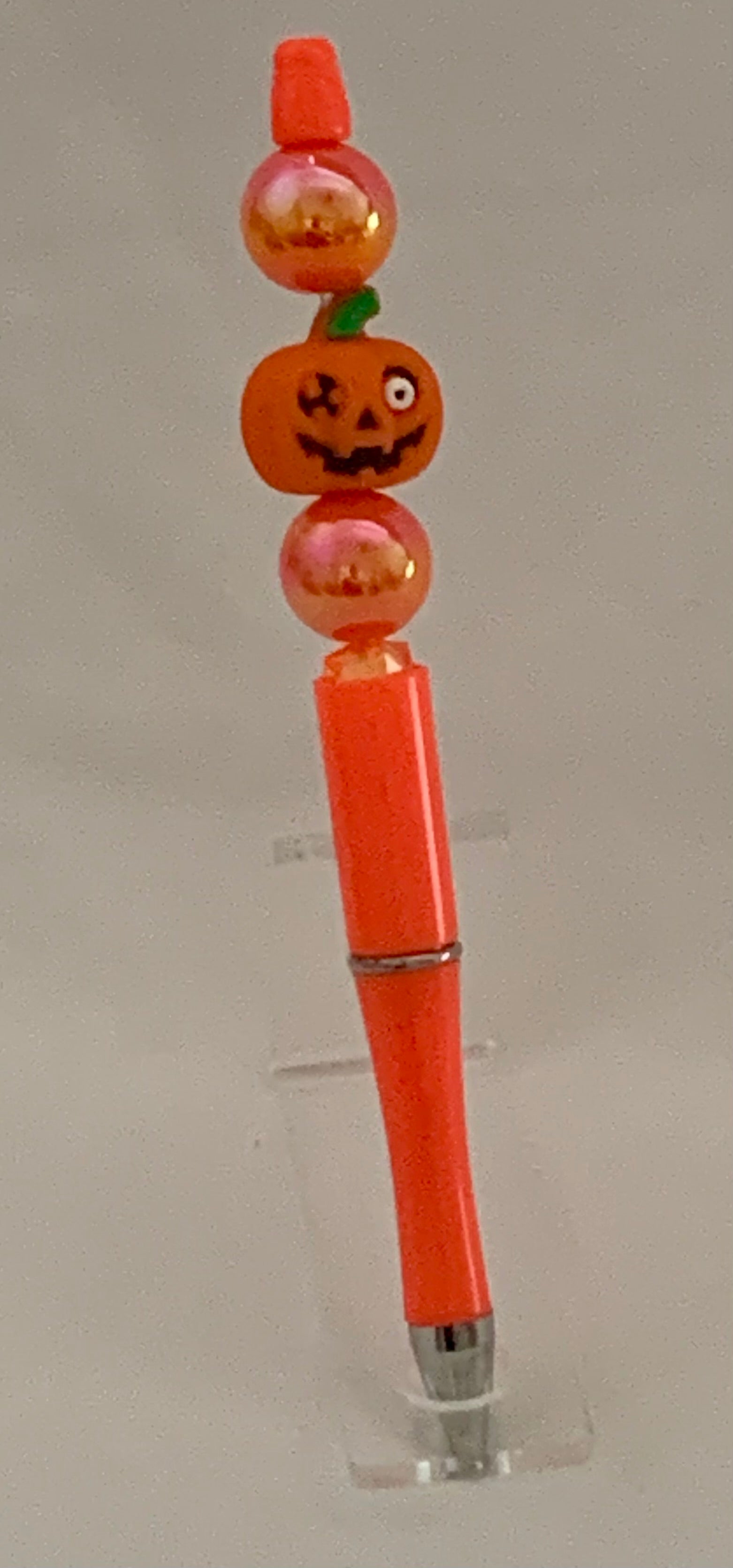 Handmade Halloween Jack-O'-Lantern Beaded Pen - Orange