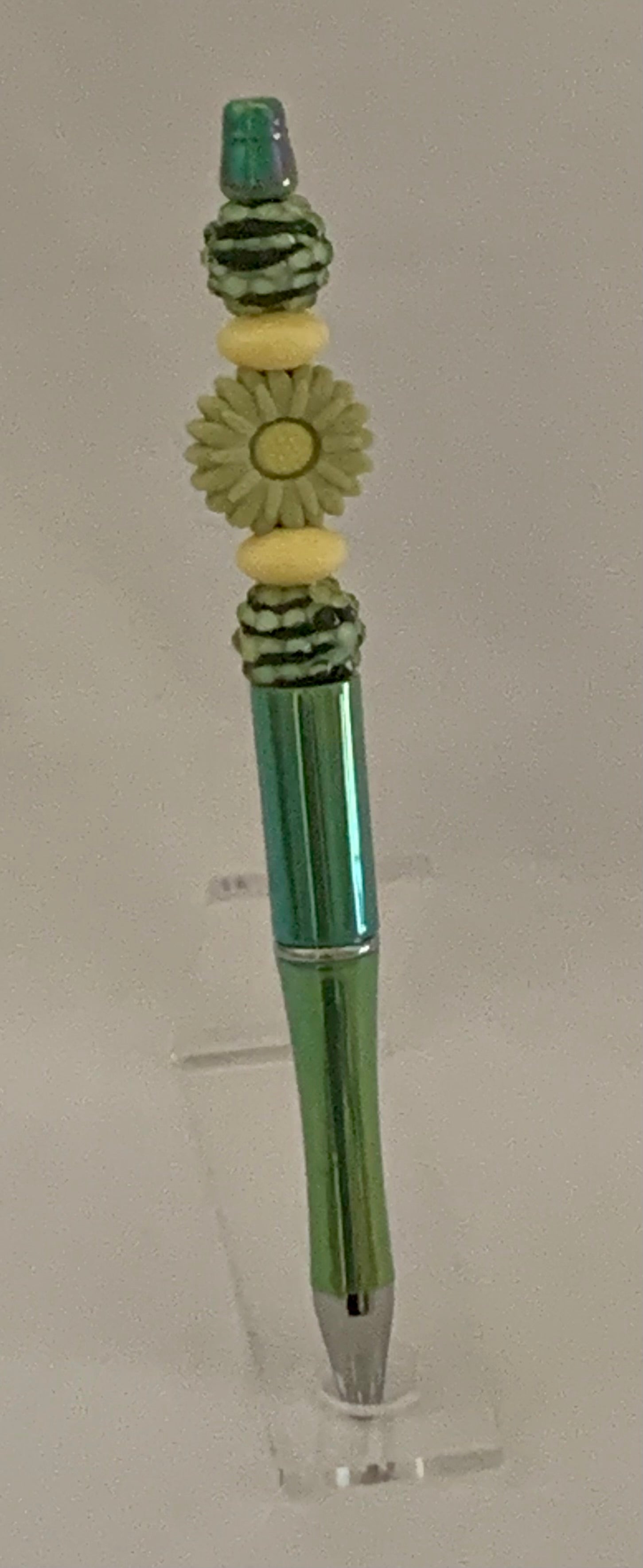 Handmade Daisy & Striped Bead Pen - Sage Green & Cream