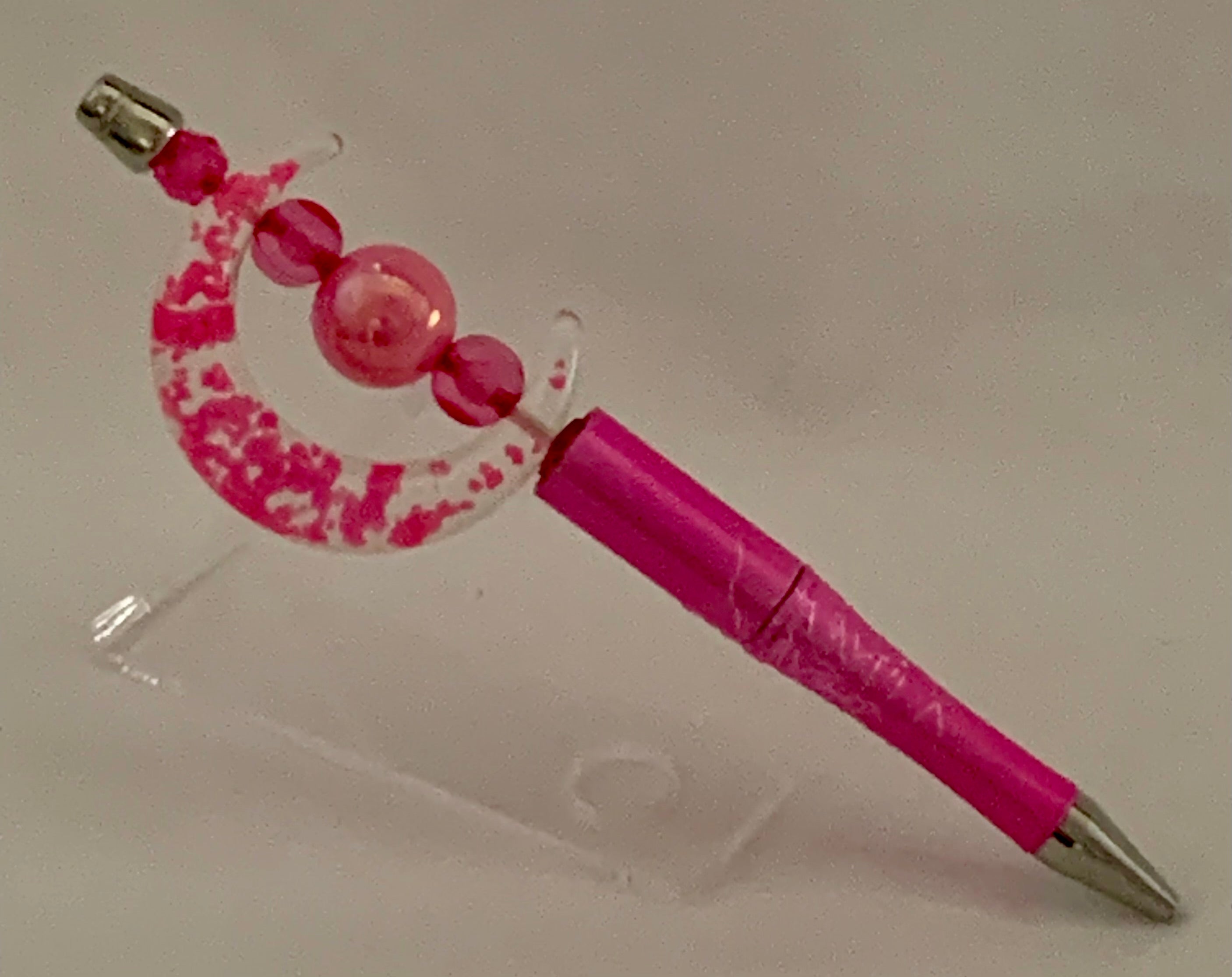 Beaded Pen - Hot Pink Crescent Moon Stacked Pink Beads